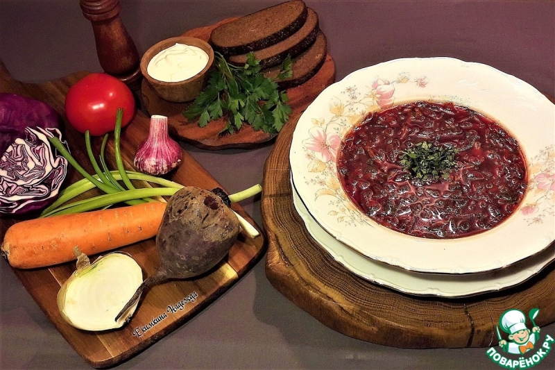 Постный борщ с краснокочанной капустой