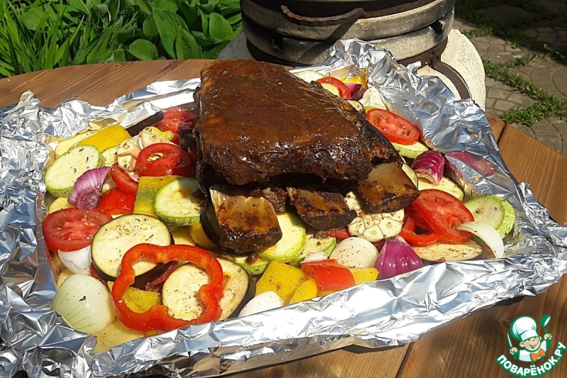 Ребра говяжьи с овощами