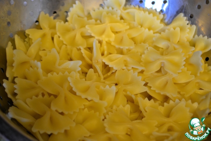 Салат из кабачков и "бабочек"