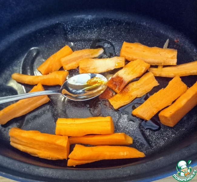 Салат из моркови, апельсина, кунжута, фасоли