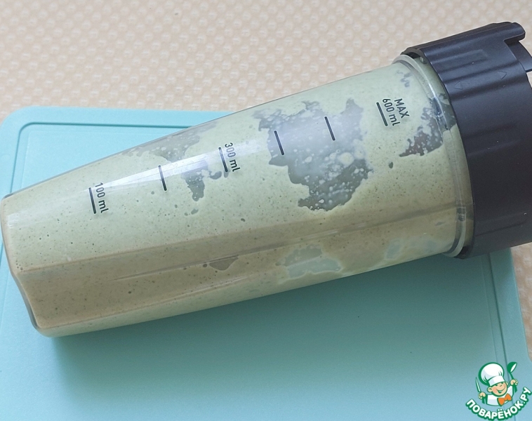 Смузи из стеблей листовой зелени