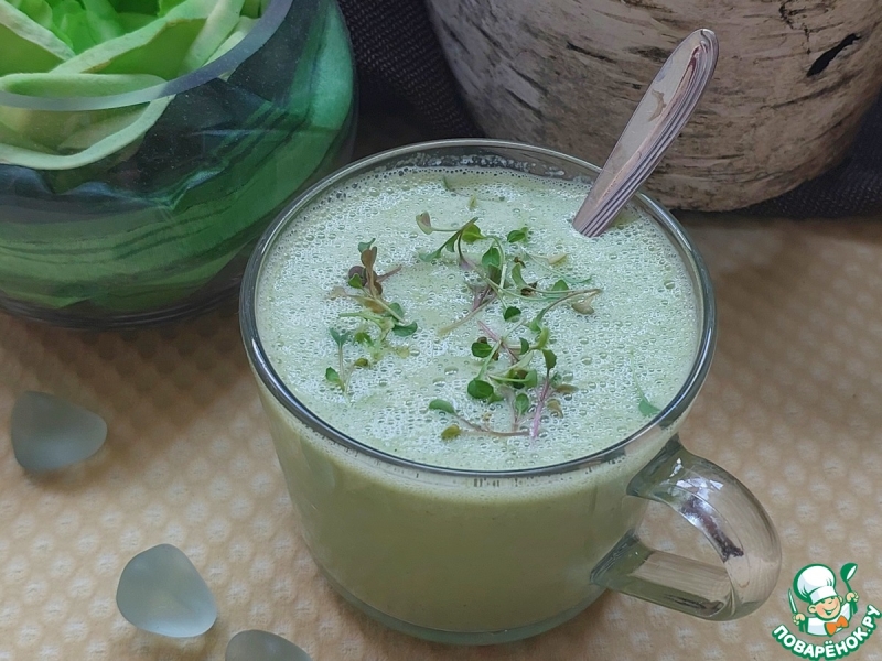 Смузи из стеблей листовой зелени