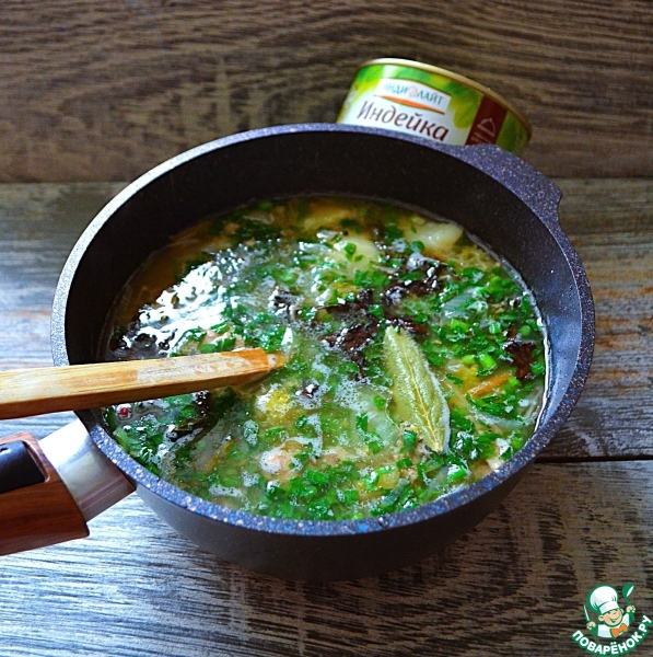 Суп-рагу с картофелем и тушёнкой