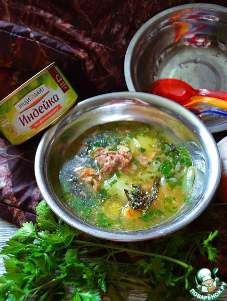 Суп-рагу с картофелем и тушёнкой