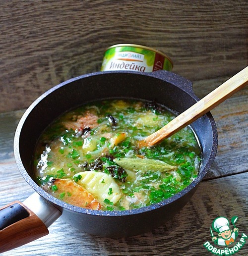 Суп-рагу с картофелем и тушёнкой