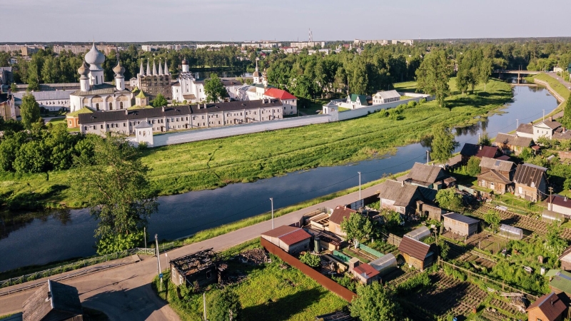 Тихвин получил знак столицы "Серебряного ожерелья России"