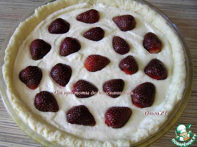 Творожный пирог с клубникой