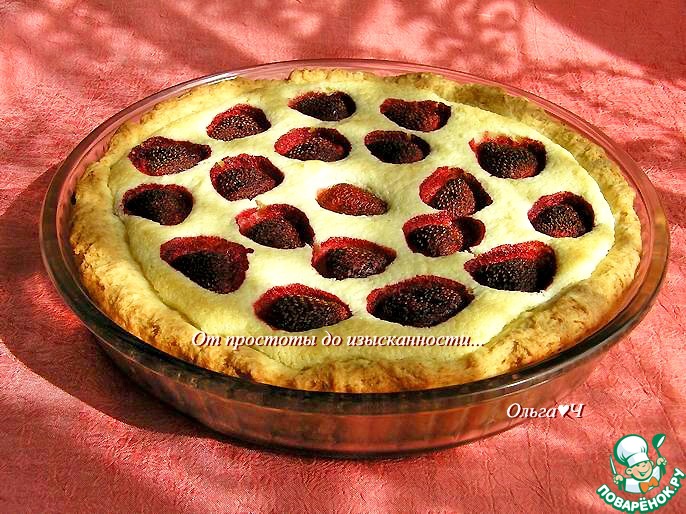 Творожный пирог с клубникой