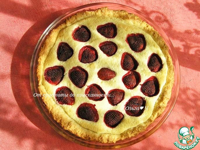 Творожный пирог с клубникой