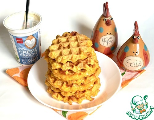 Тыквенные вафли с сыром фета