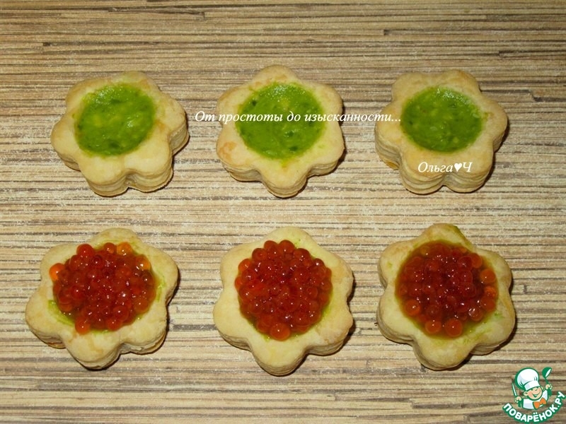 Волованы с красной икрой и авокадо