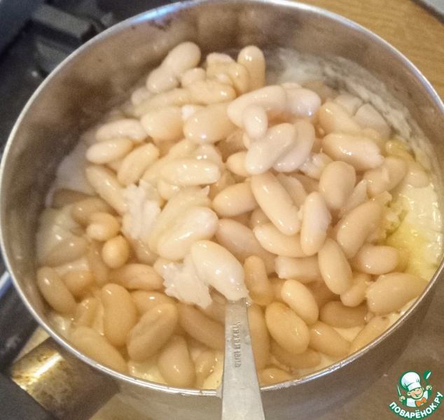 Запеканка с брокколи, фасолью, грецкими орехами